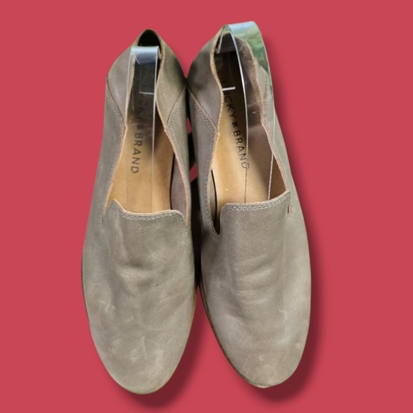 LUCKY BRAND | CAHILL GENUINE LEATHER LOAFERS w\ FOLD DOWN HEEL BACK - Picture 15 of 15